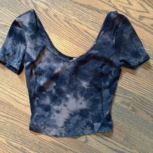 Lululemon tie dye top size 2